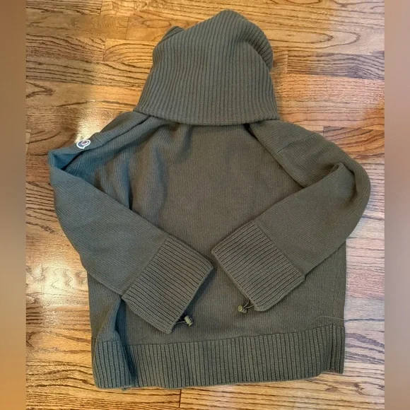 Moncler Dolcevita Tricot Sweater / Size Small / Olive Green / NWT